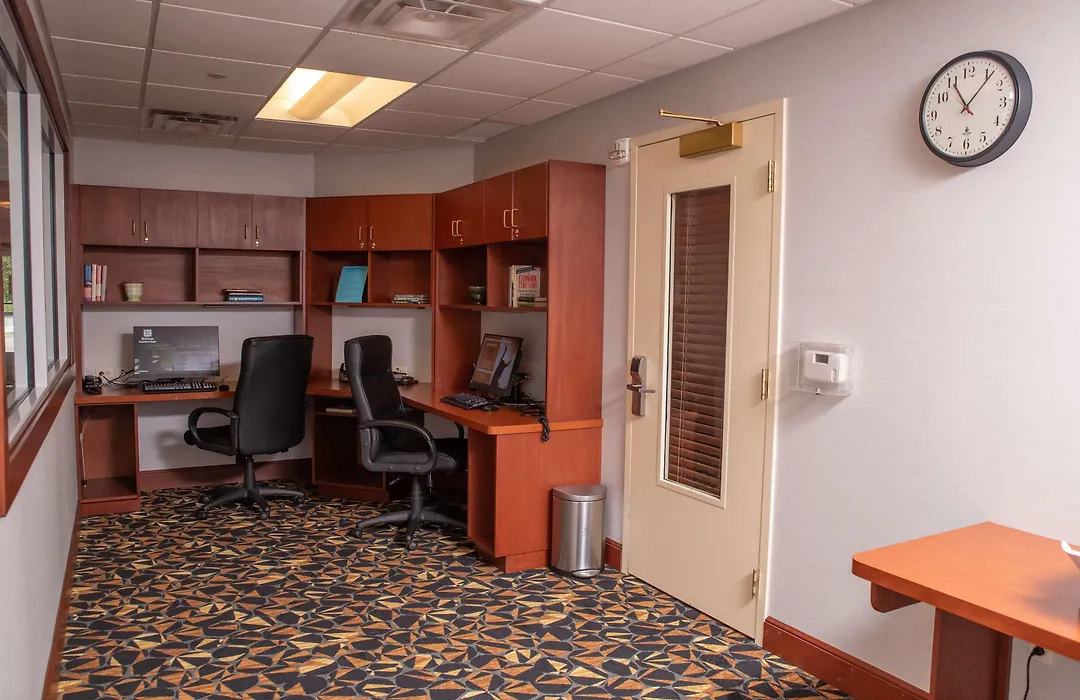 Hilton Garden Inn Erie-1