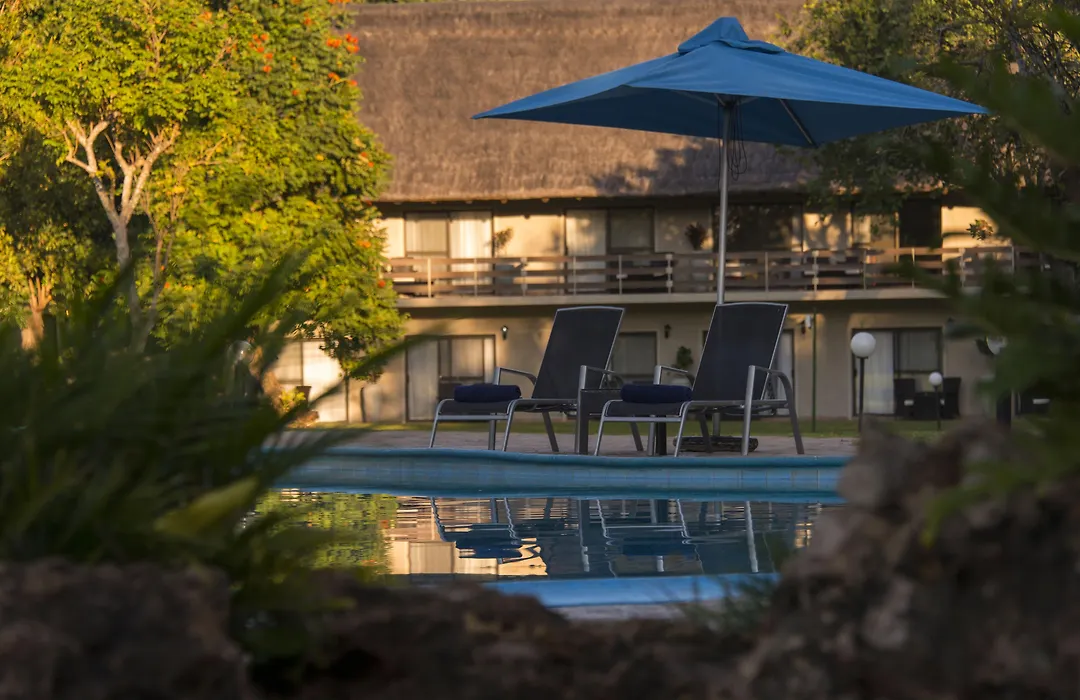 Azambezi River Lodge-1