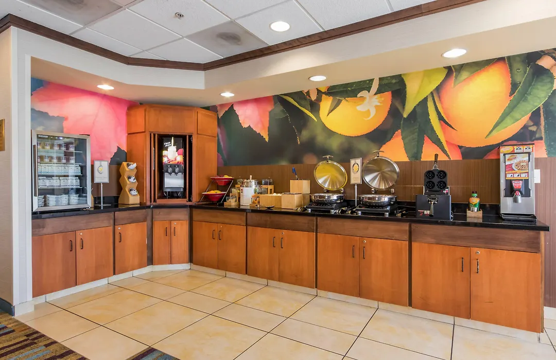 Fairfield Inn & Suites Columbia-1