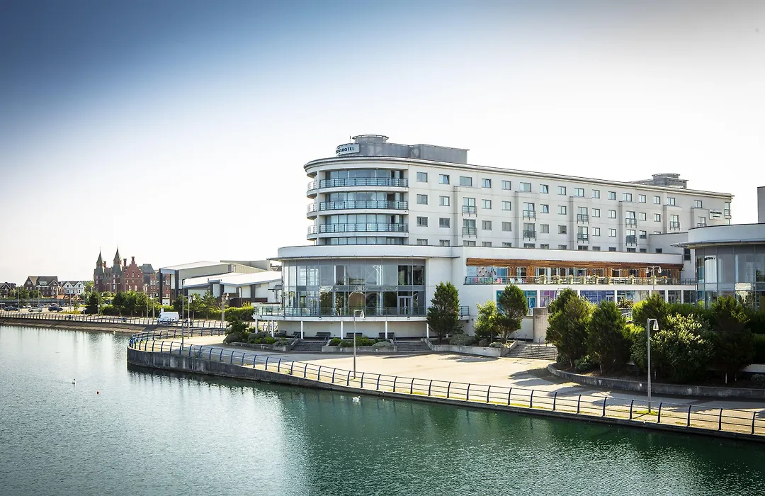 Waterfront Southport Hotel-1