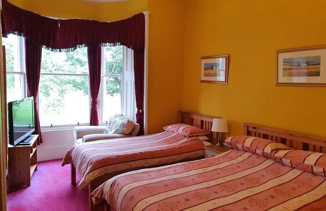 Mackenzie Guest house-1