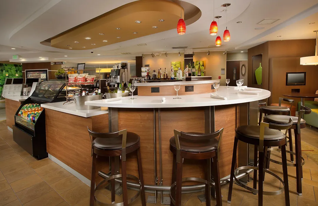 Courtyard By Marriott Waldorf-1