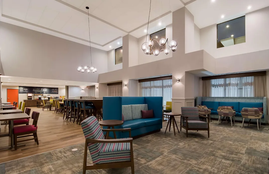 Hampton Inn Wilson Downtown-1