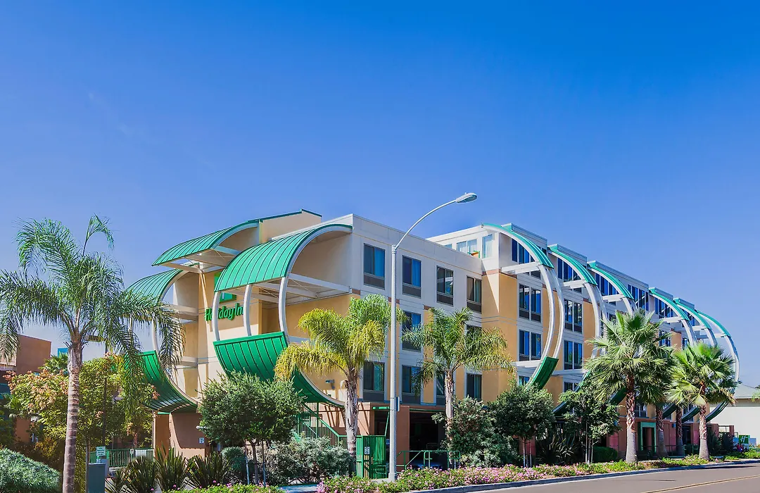 Holiday Inn Oceanside Marina Camp Pendleton By Ihg-1