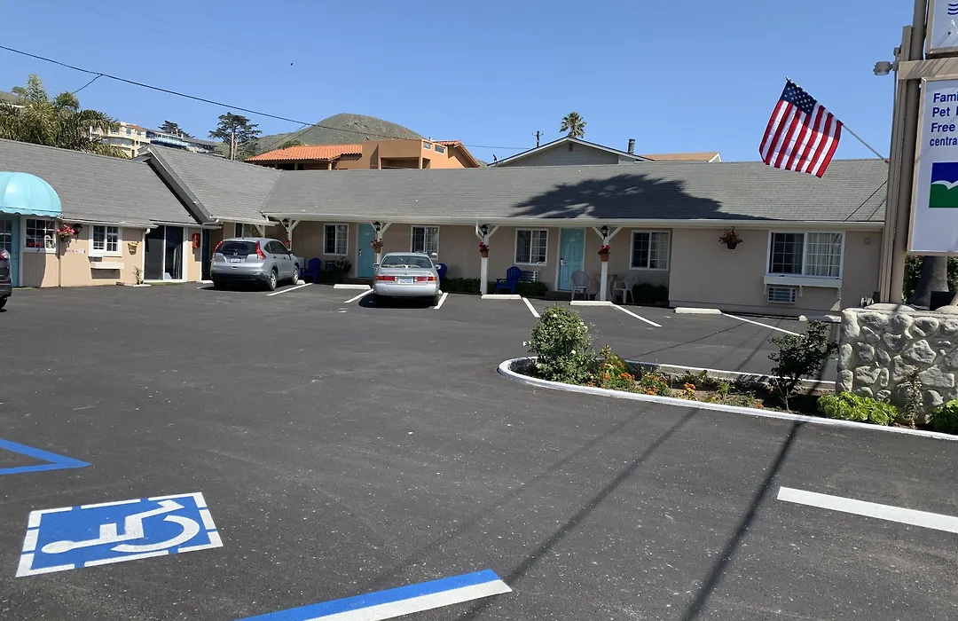 Central Coast Inn-1