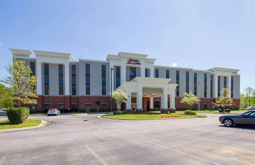 Hampton Inn & Suites Huntsville Hampton Cove-1