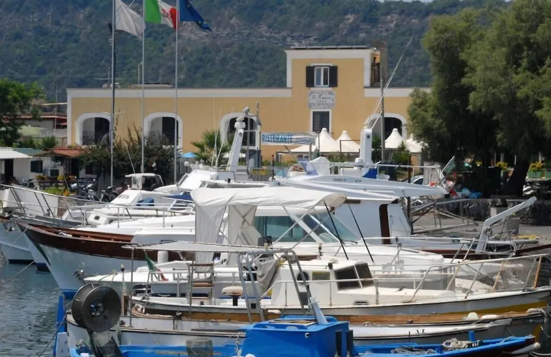 Hotel La Tonnara-1