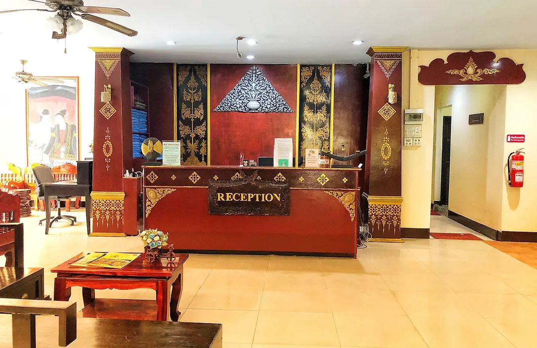 Silver Resortel-1