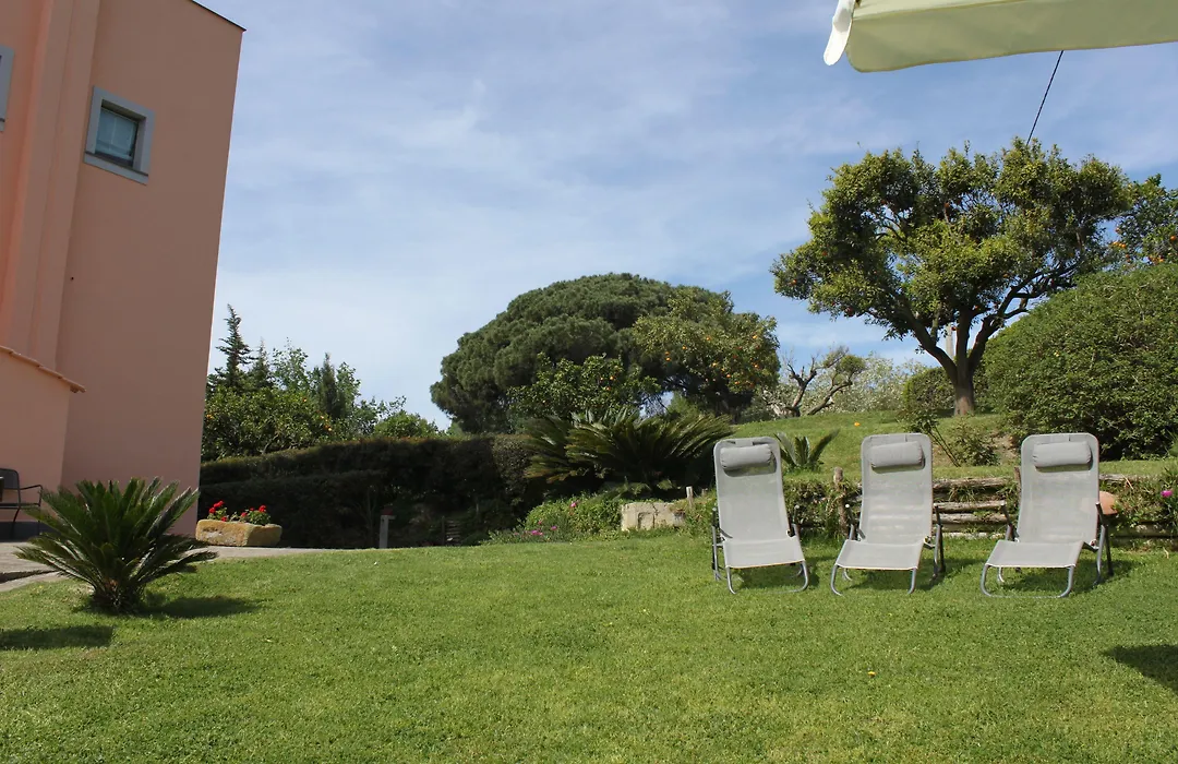 Flegrea House - Casa Rosa-1