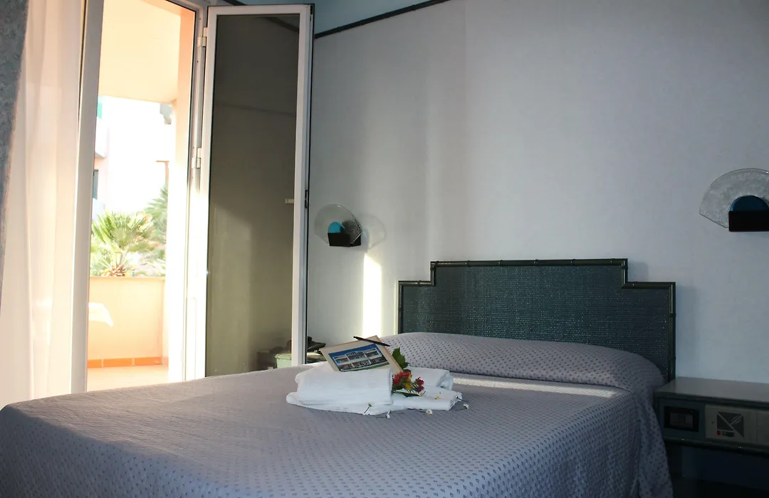 Mia Hotel Numana-1