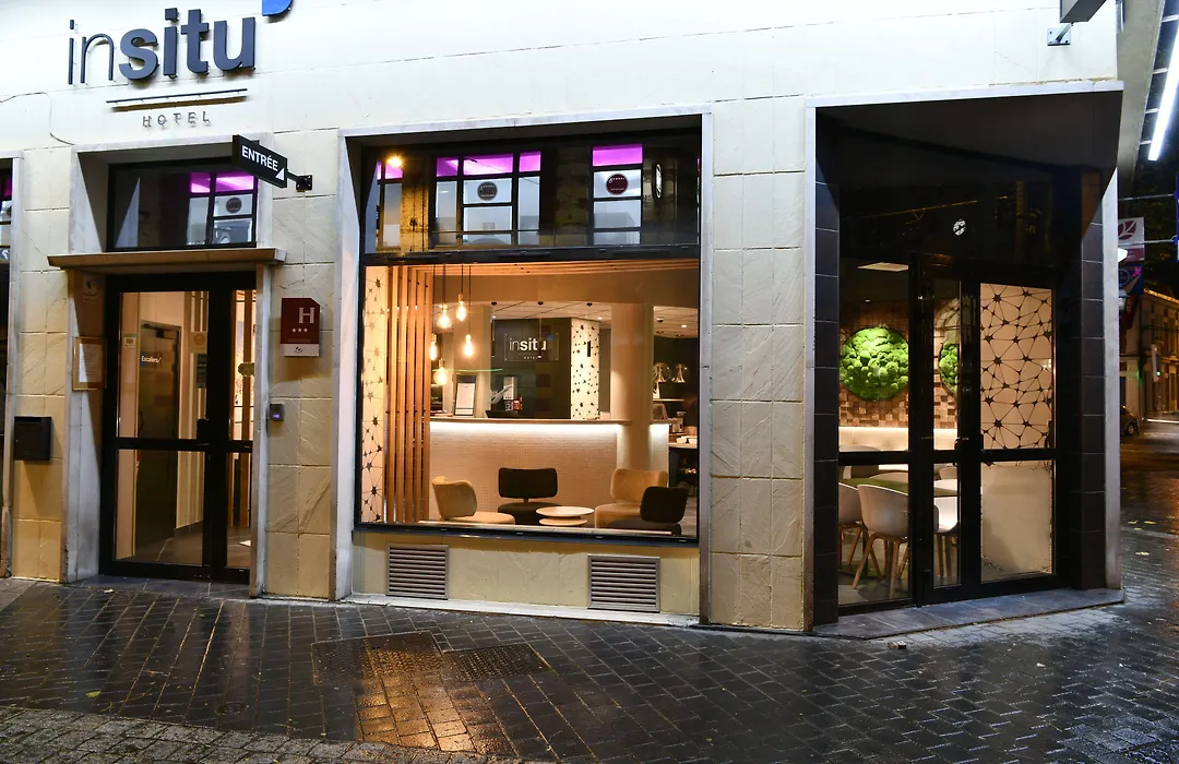 In Situ Hotel-1