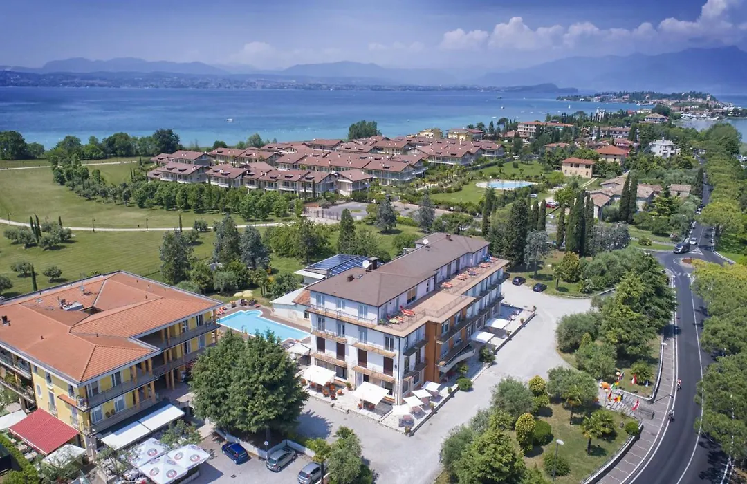 Hotel Mirabello-1