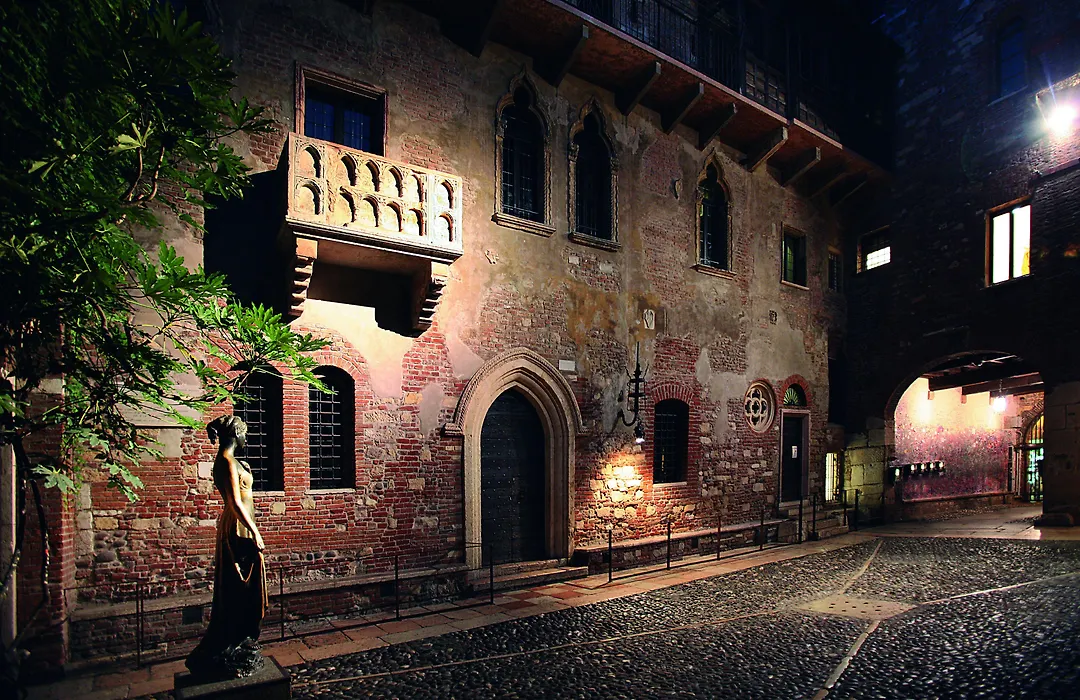 Relais Balcone Di Giulietta-1