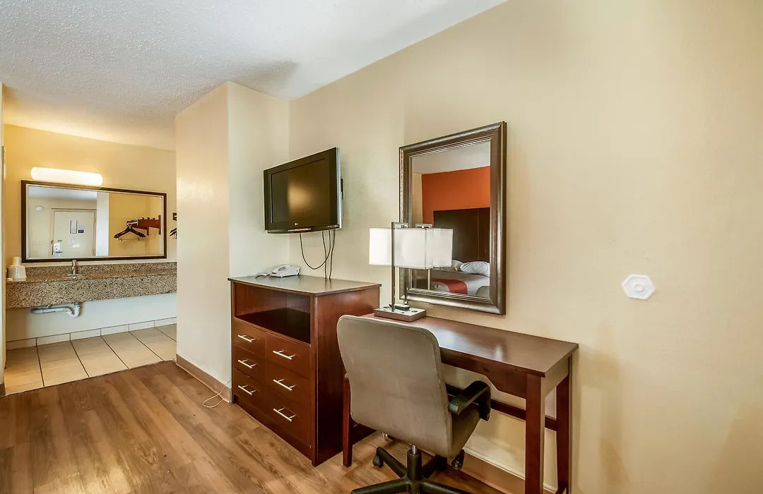 Motel 6-Washington, Dc - Convention Center-1