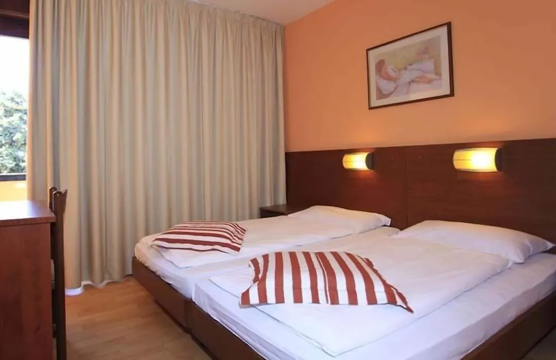 Hotel Donat-1