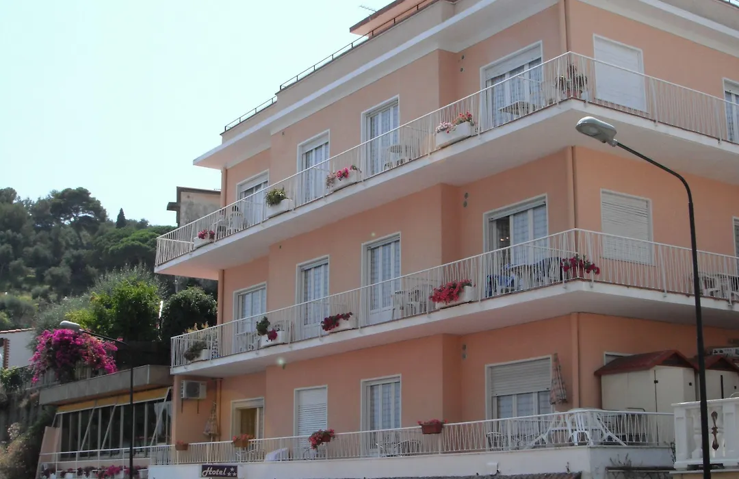 Hotel Nettuno-1