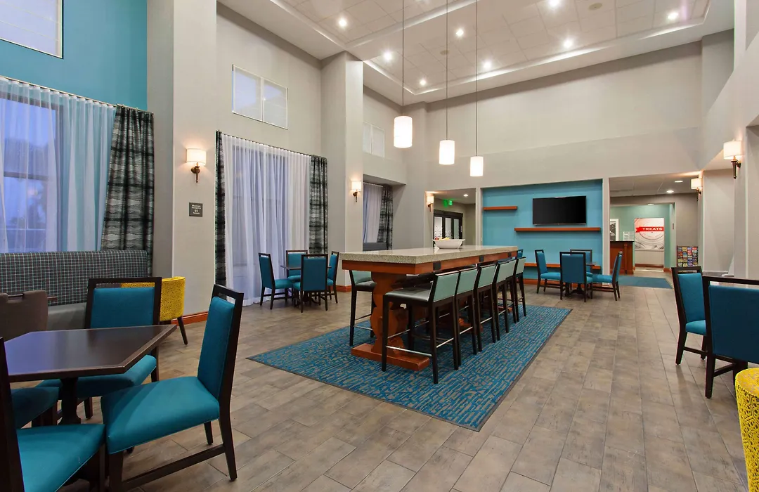 Hampton Inn & Suites Clovis Airport North-1