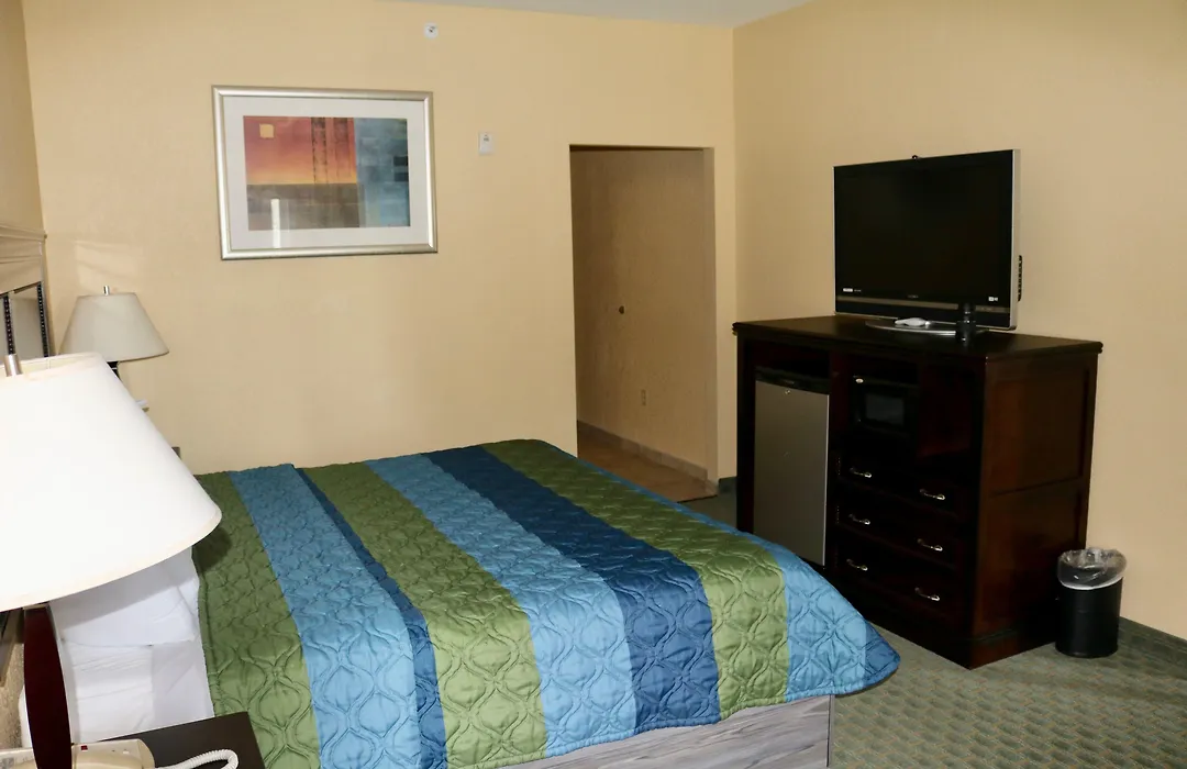 Ambassador Inn & Suites Tuscaloosa University I-20-1