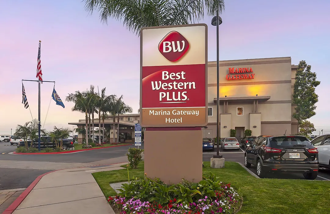 Best Western Plus Marina Gateway Hotel-1