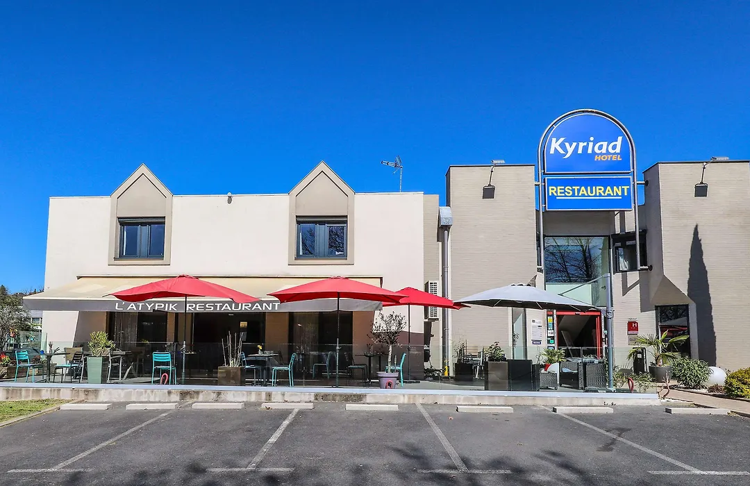 Hotel Restaurant Kyriad Brive Centre-1