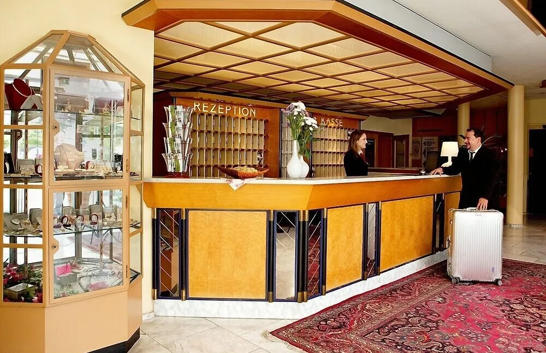 Rheinhotel Vier Jahreszeiten-1
