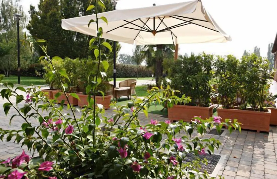 Hotel Gabarda-1