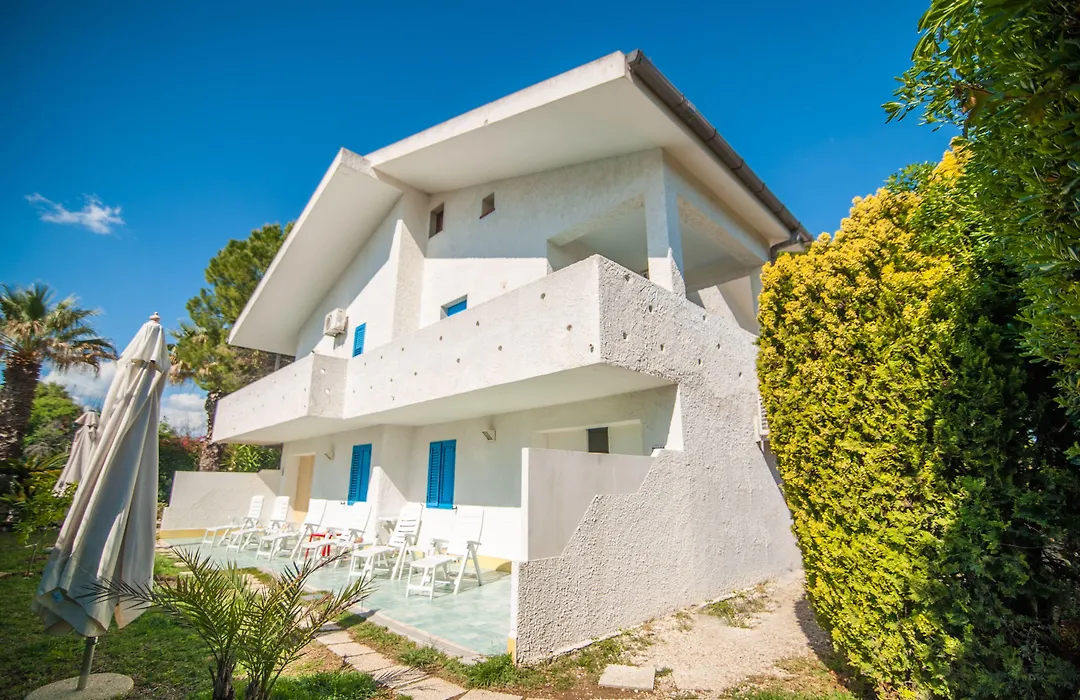 Suite House L'Isola Che Non C'è-1