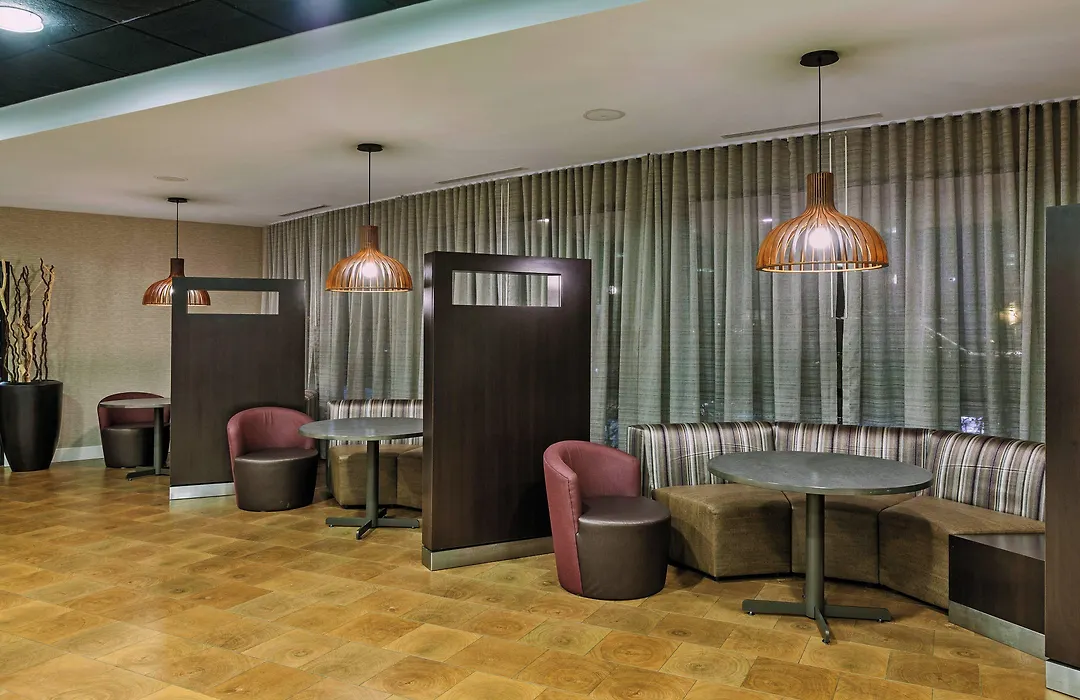 Courtyard By Marriott Tulsa Woodland Hills-1