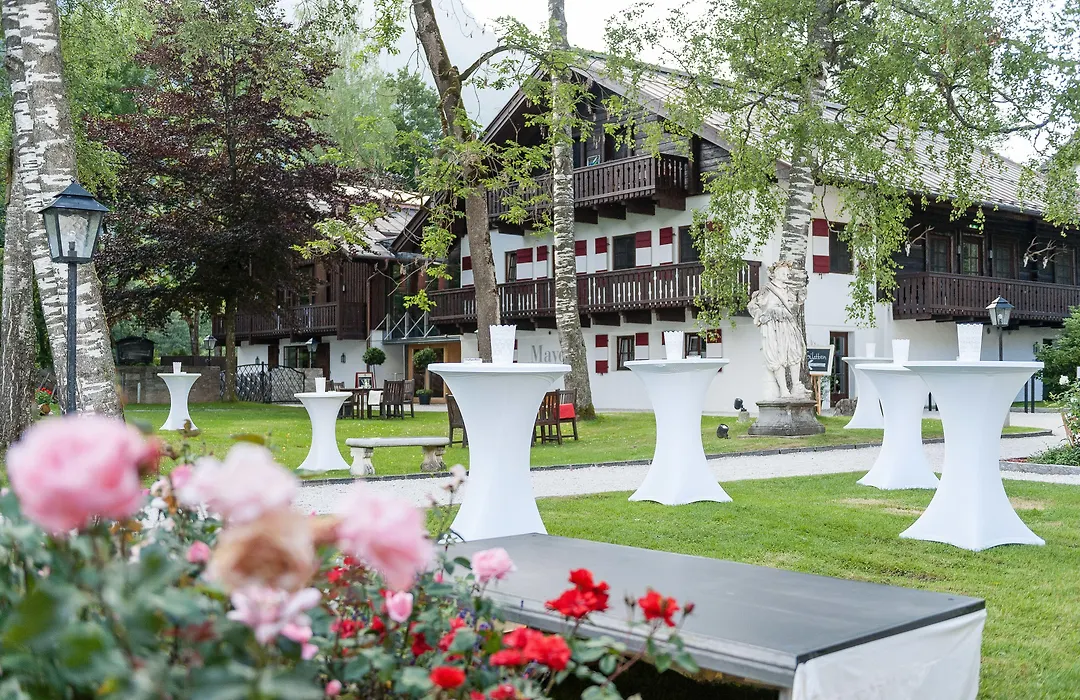 Schloss Prielau Hotel & Restaurants-1