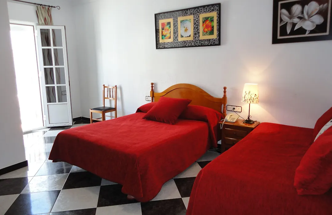 Hotel Oasis-1