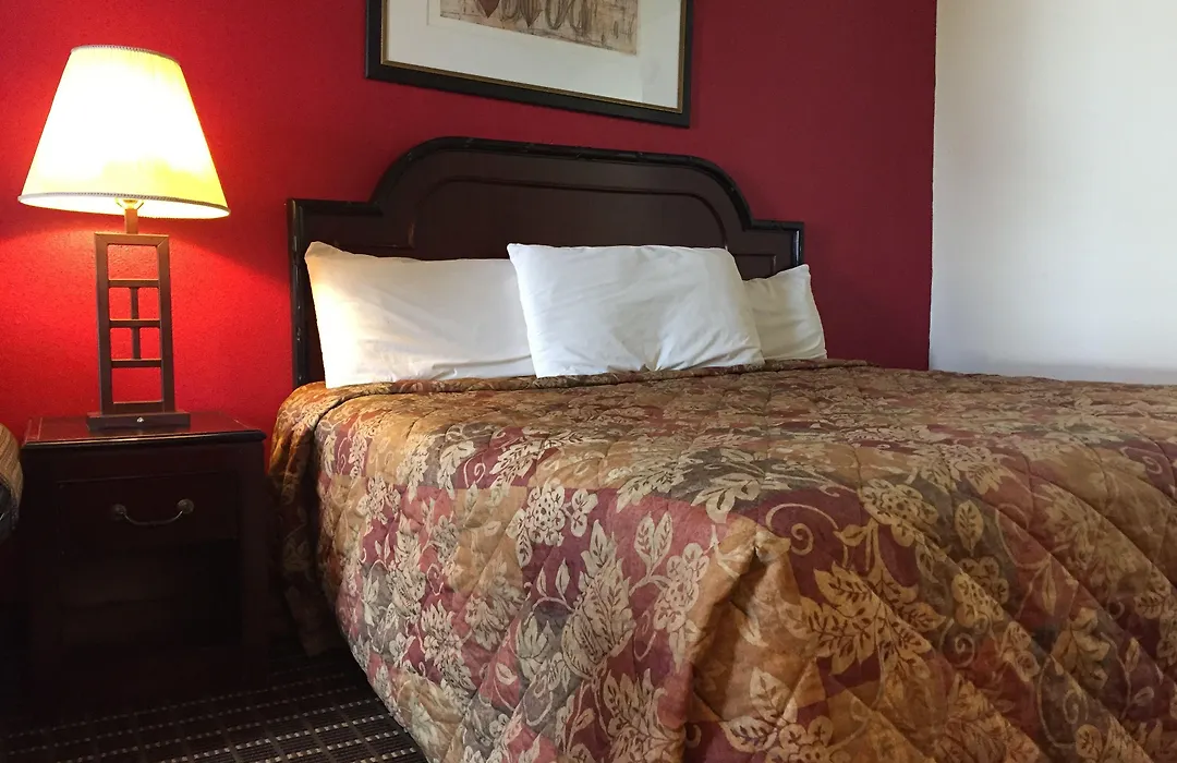 Parkway Inn-1