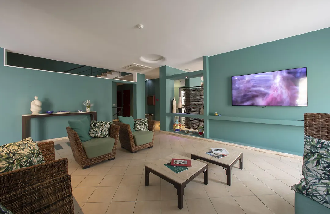 Insula Hotel-1