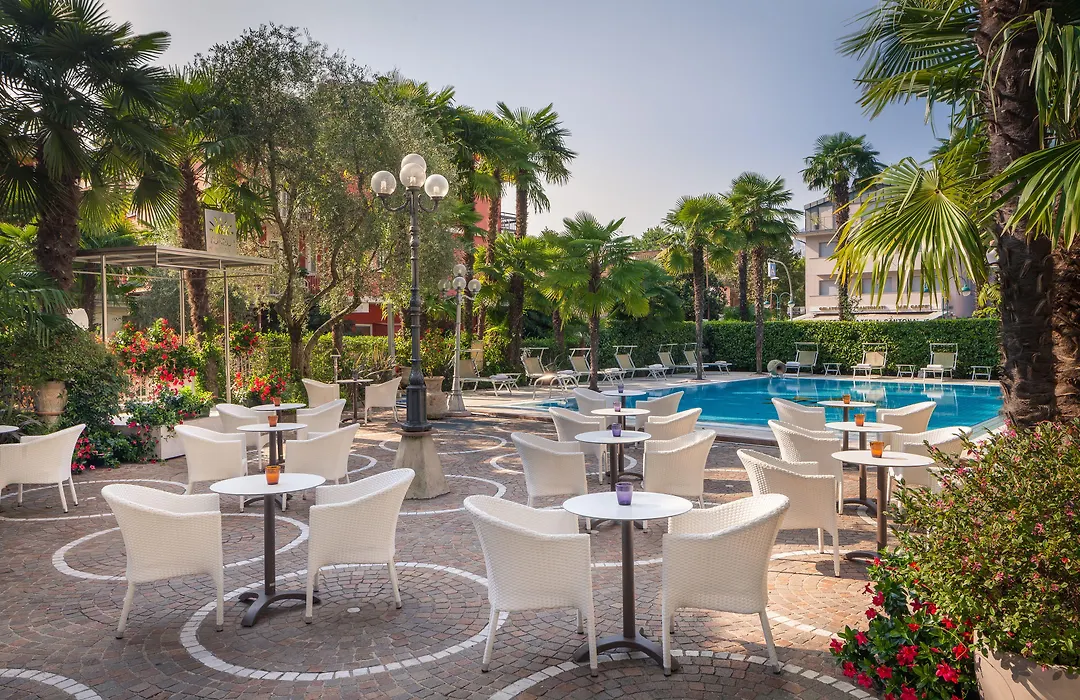 Hotel Garda - TonelliHotels-1