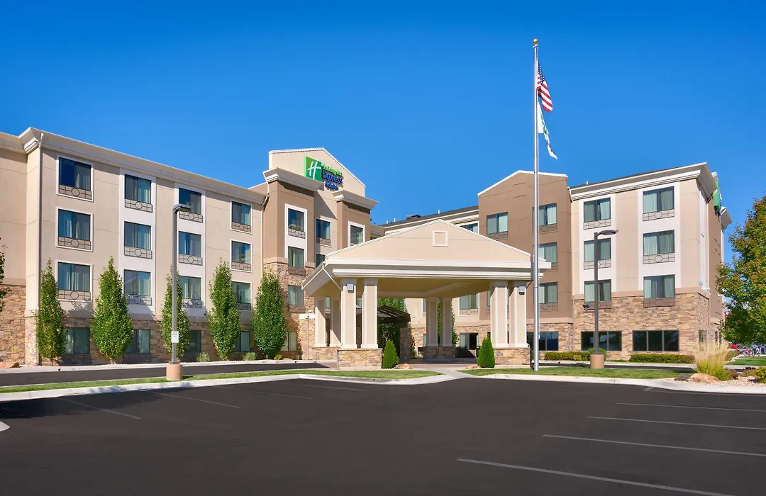 Holiday Inn Express & Suites Orem-North Provo-1