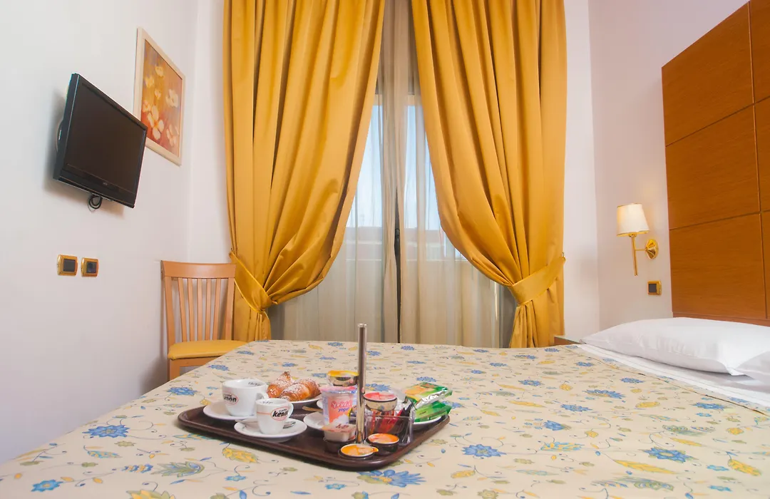 City Hotel-1