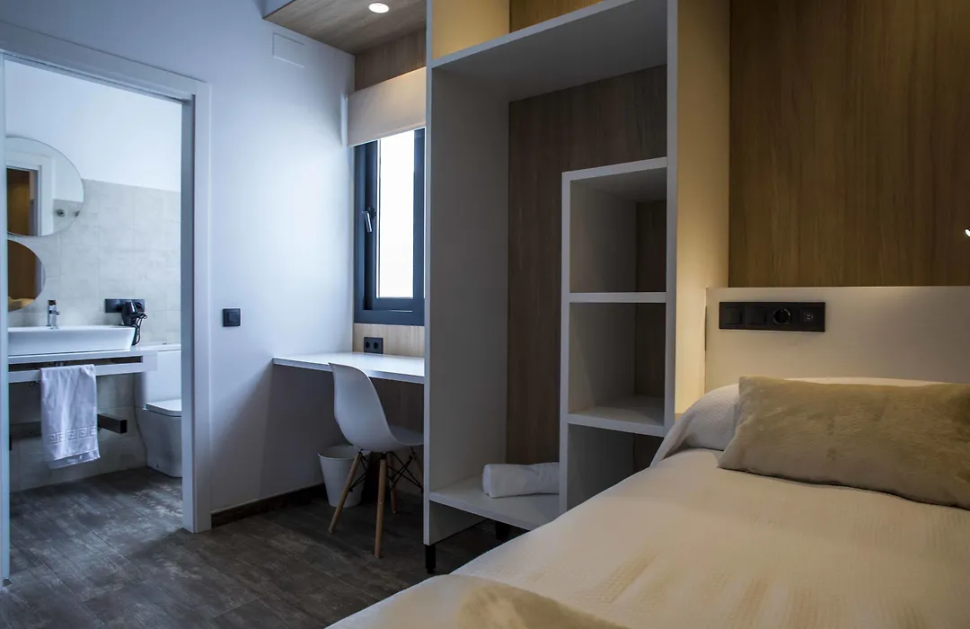 Hostal Sevilla Santa Justa - Adults Only-1