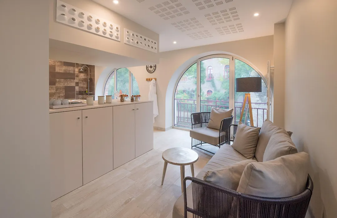 Best Western Plus Villa Saint Antoine Hotel&Spa-1