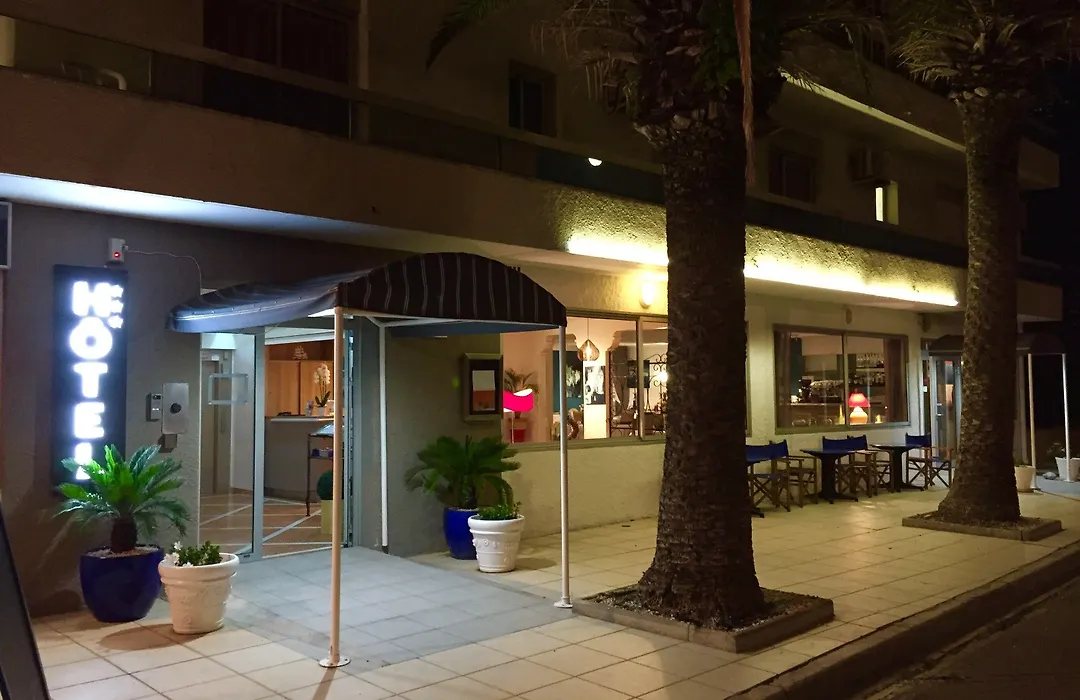 Le Galion Hotel et Restaurant Canet Plage - Logis-1
