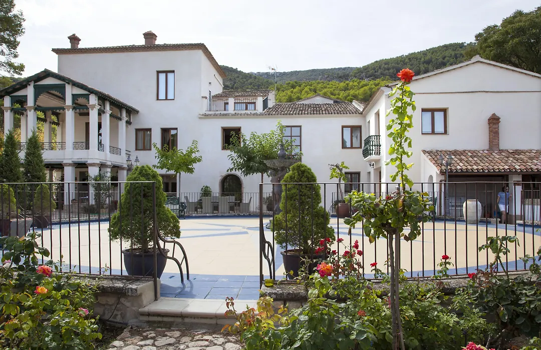 Hotel con encanto Masía la Mota-1