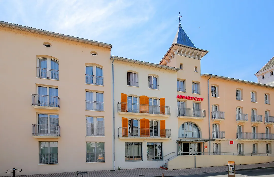 Appart'City Confort Agen Centre-1