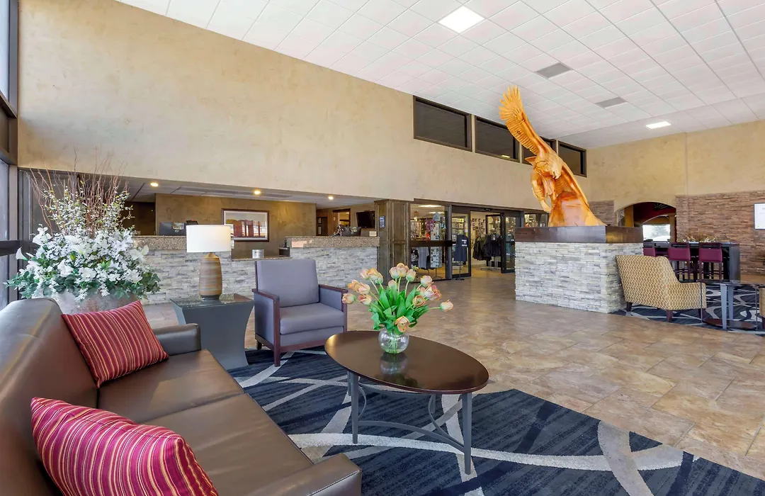 Best Western Plus Raton Hotel-1