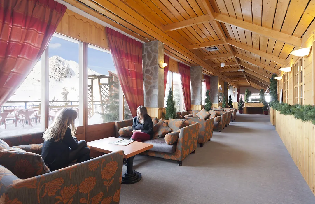 Hôtel Club mmv Les Mélèzes ****-1