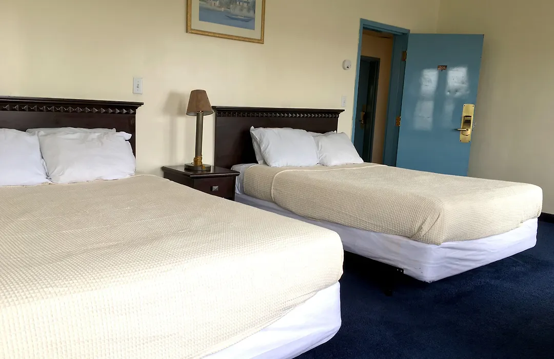 The Belmar Inn-1