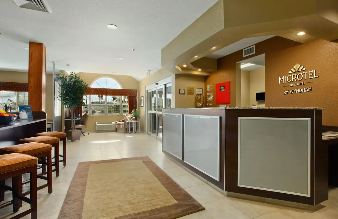 Microtel Inn & Suites By Wyndham Dickinson-1