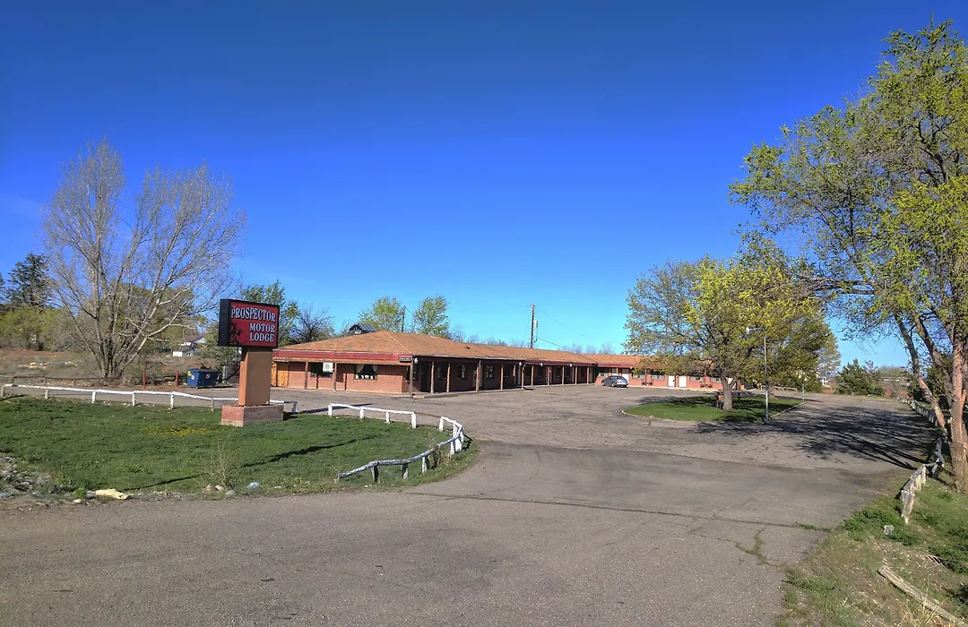 Prospector Motor Lodge-1