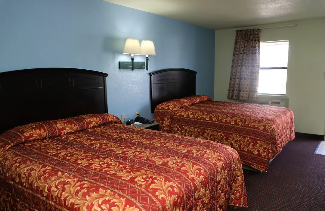 Budget Inn-1