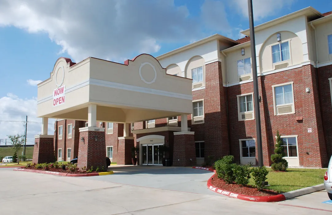 Hawthorn Extended Stay By Wyndham Port Arthur-1