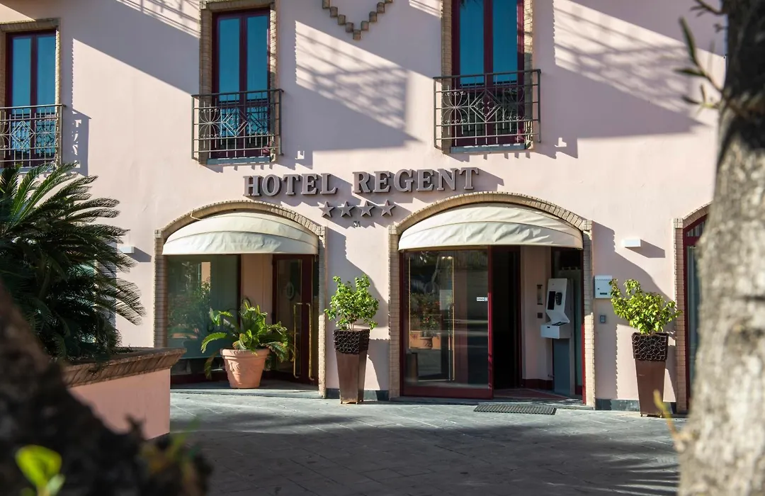 Hotel Regent - In pieno Centro-1