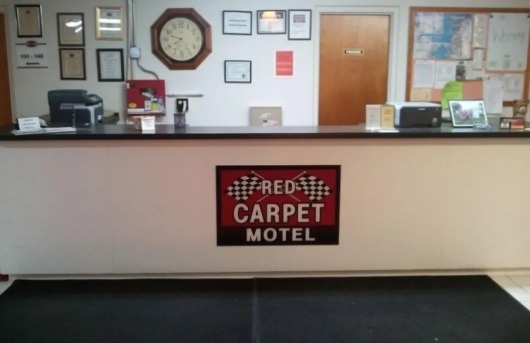 Red Carpet Motel-1