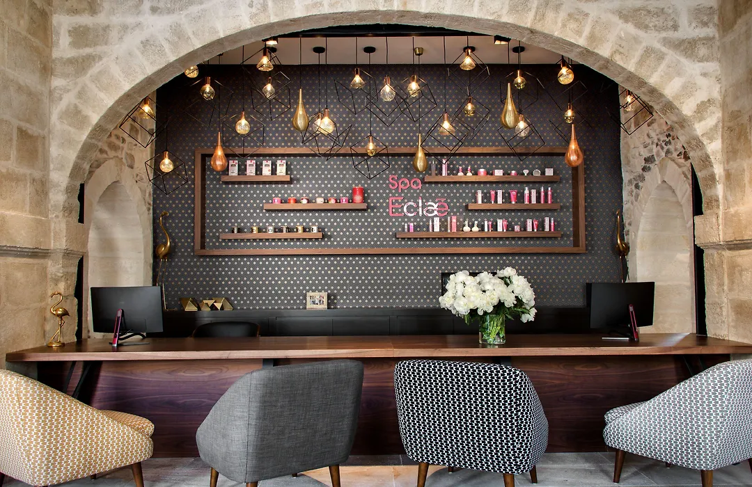 Boutique Hôtel des Remparts&Spa-1
